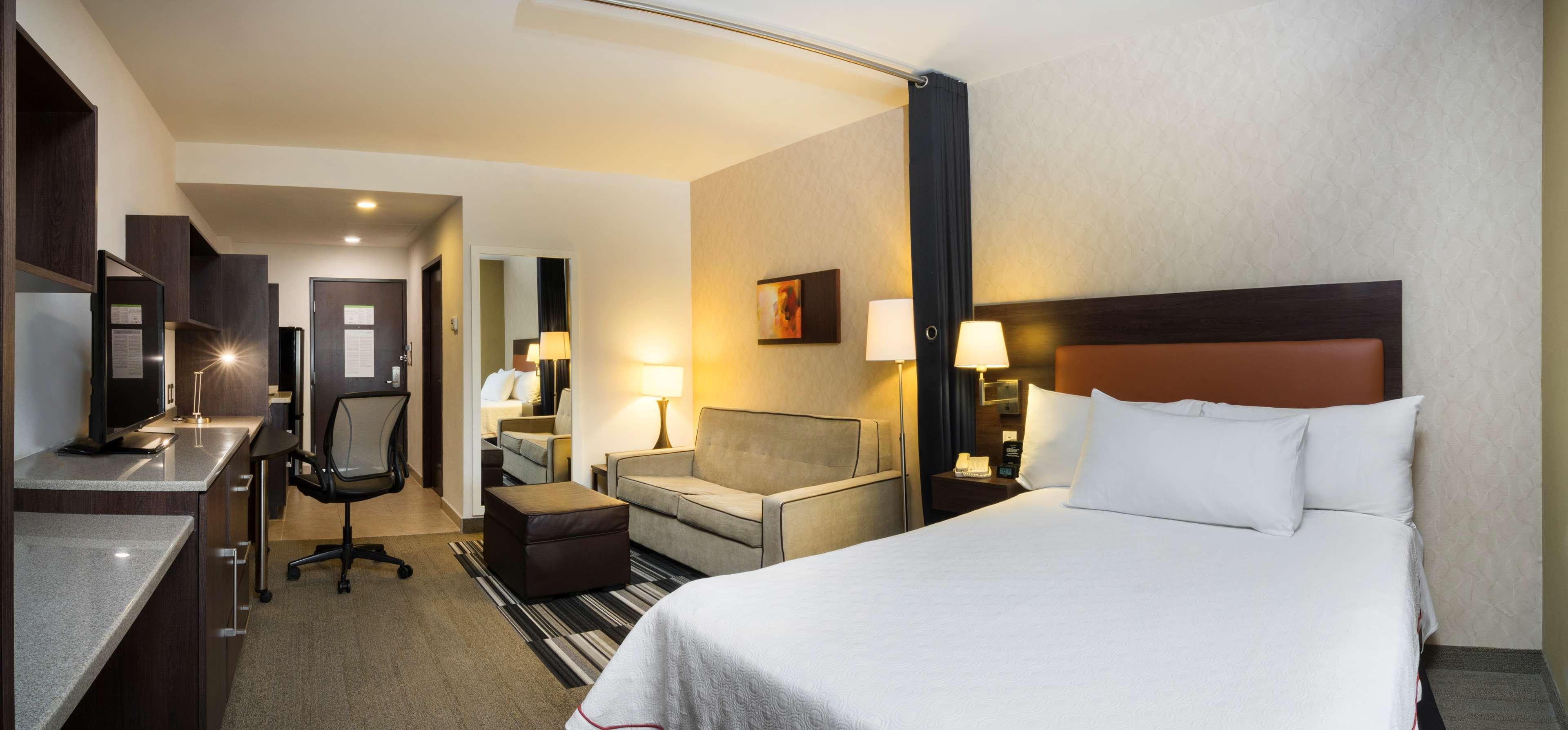 Homewood Suites By Hilton Querétaro Exteriér fotografie