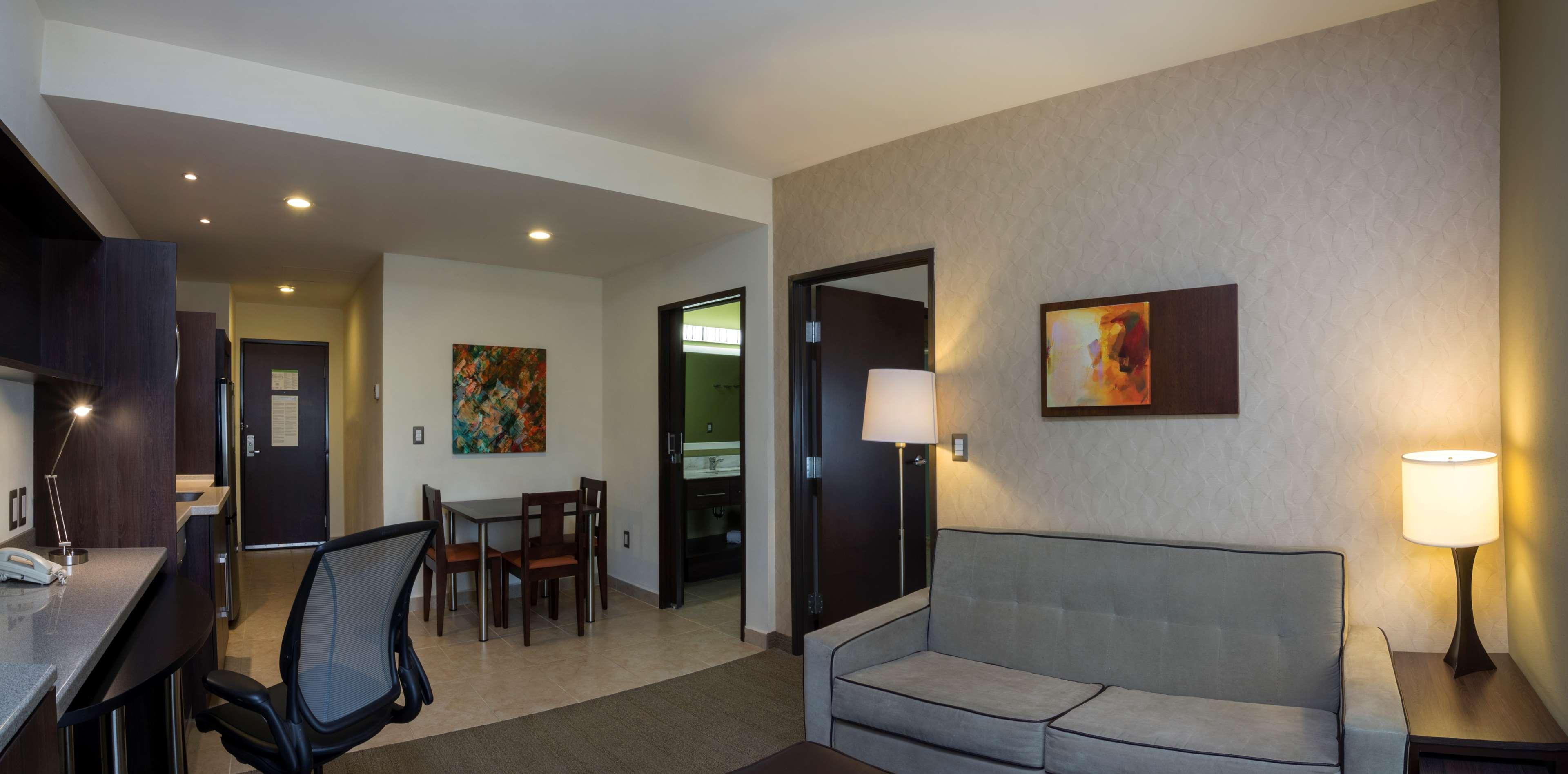 Homewood Suites By Hilton Querétaro Exteriér fotografie